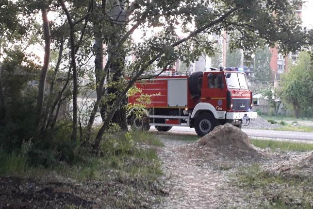 Goreo policijski parking u Izvorskoj
