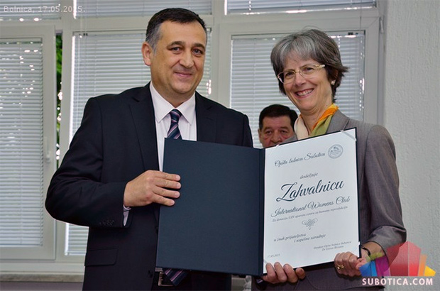 Međunarodni klub žena donirao Opštoj bolnici ultrazvučni aparat