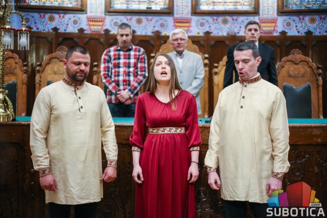 Tribina "Košare, bitka koja traje" okupila veliki broj Subotičana