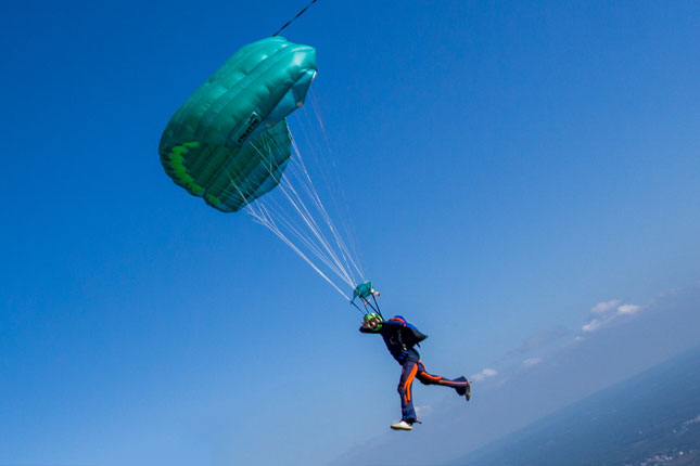 Padobranstvo: Subotičani treći na Prvenstvu Hrvatske u formacijskom skoku