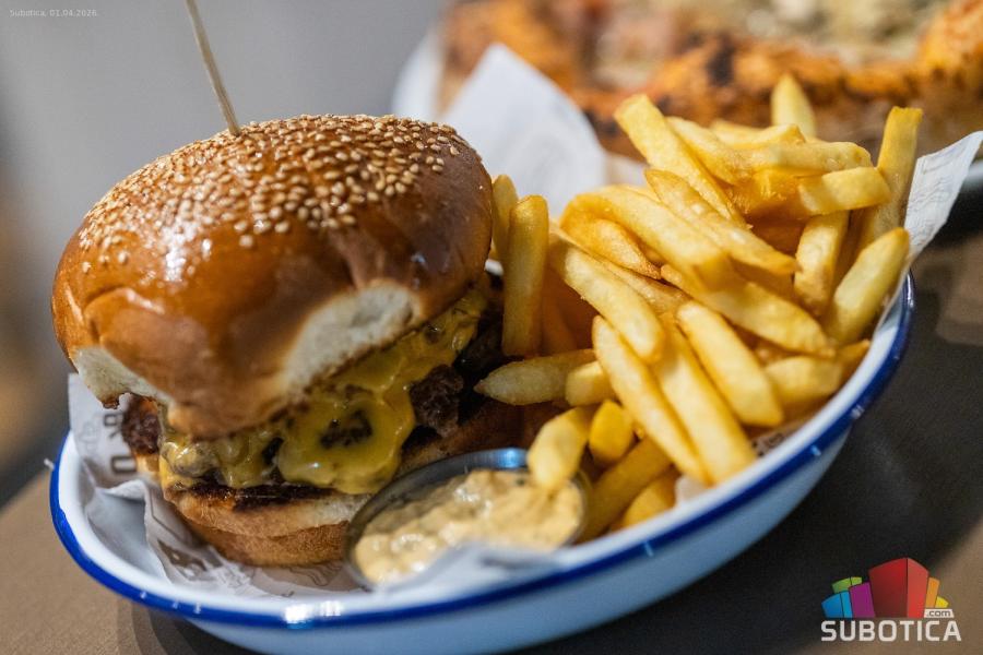 "Fabrika Burger & Pizza bar" - proširenje koje donosi autentične napolitanske ukuse