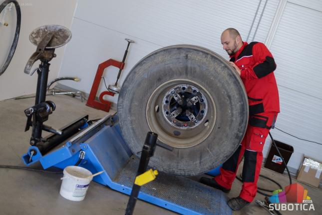 "Direct Trade" na novoj adresi - prodaja guma, vulkanizerski servis i optika za sve vrste vozila