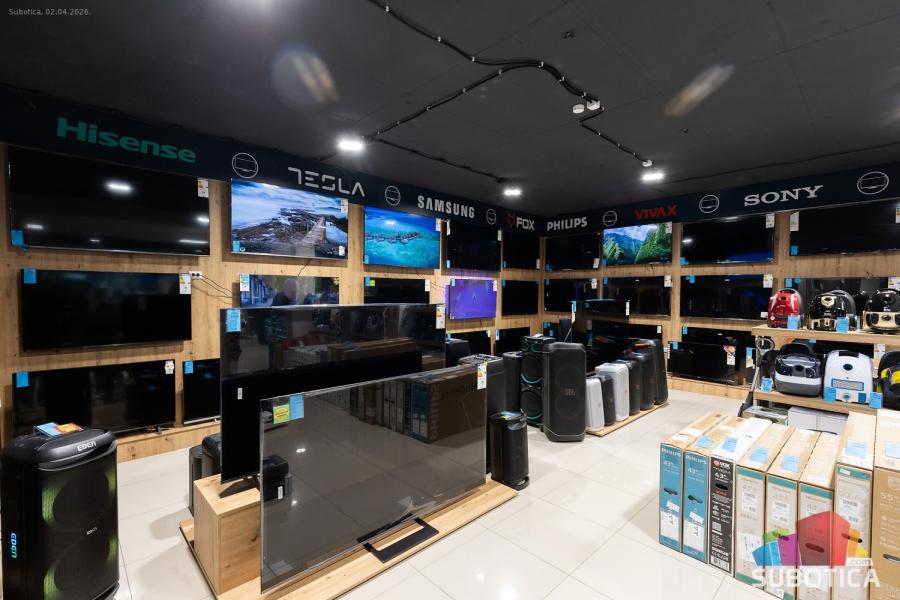 "Elbraco Technoland" obeležava godinu dana rada u Subotici uz popuste na kompletan asortiman