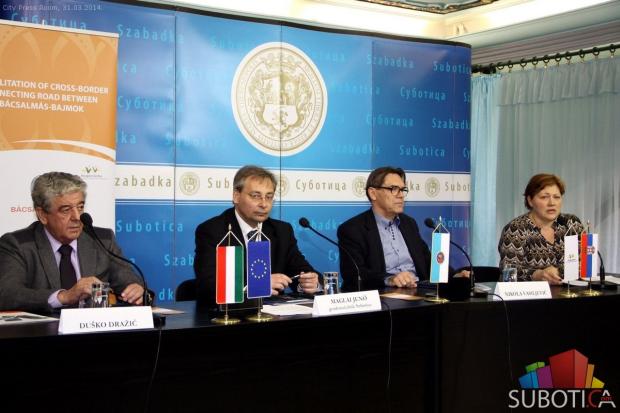 Od 2015. godine novi granični prelaz sa Mađarskom