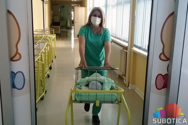 Broj sklopljenih brakova na nivou 2021. godine, manje rođenih i preminulih