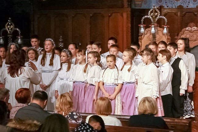 Održana Božićna priredba učenika OŠ "10. oktobar"