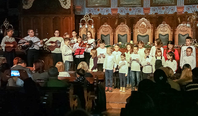 Održana Božićna priredba učenika OŠ "10. oktobar"