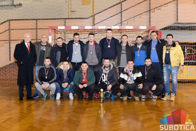 Arena pobednik 44. novogodišnjeg turnira u malom fudbalu