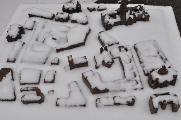 Veliko snežno nevreme paralizovalo grad