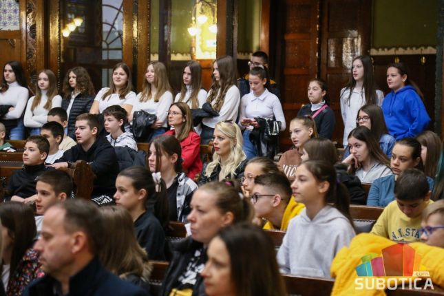 Đaci OŠ "Sonja Marinković" izradili mapu zagađenosti vazduha