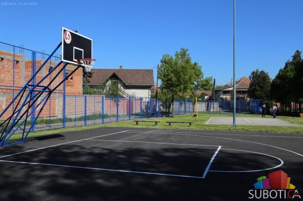 Renovirano igralište u Gatu