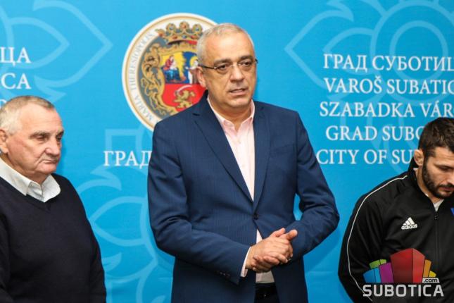 Rvači Spartaka na prijemu kod gradonačelnika Bakića