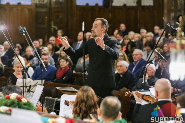 Novogodišnja čarolija Subotičkog simfonijskog orkestra