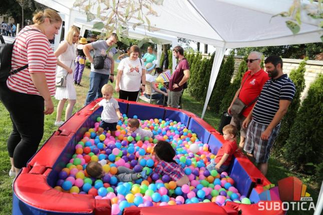 Porodični dan u kompaniji "Joviste"