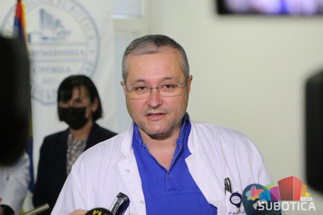 Kompanija "Masterplast" donirala Opštoj bolnici opremu za intenzivnu negu