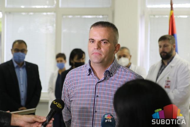 Kompanija "Masterplast" donirala Opštoj bolnici opremu za intenzivnu negu