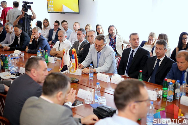 Ekonomski, privredni i poslovni aspekti unutrašnjeg dijaloga o Kosovu i Metohiji