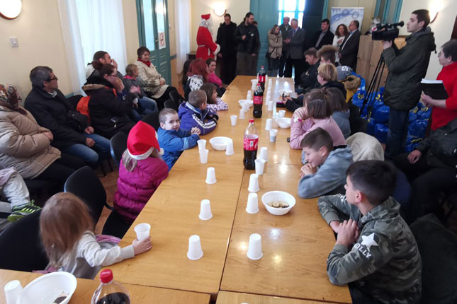 Poklon paketi Rotarijanaca za socijalno ugrožene porodice sa Palića