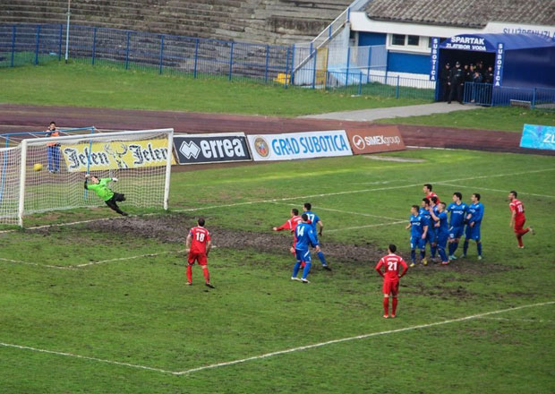 Poraz fudbalera Spartaka od Radničkog iz Kragujevca (1:2)