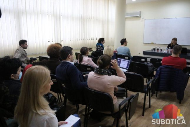 Otvoren međunarodni skup posvećen manjinskim jezicima i višejezičnosti