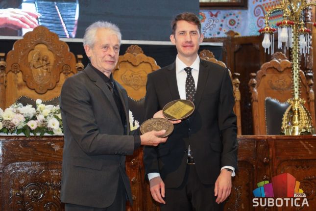 Dirigent Maćaš Murenji, dobitnik nagrade „Pro urbe“