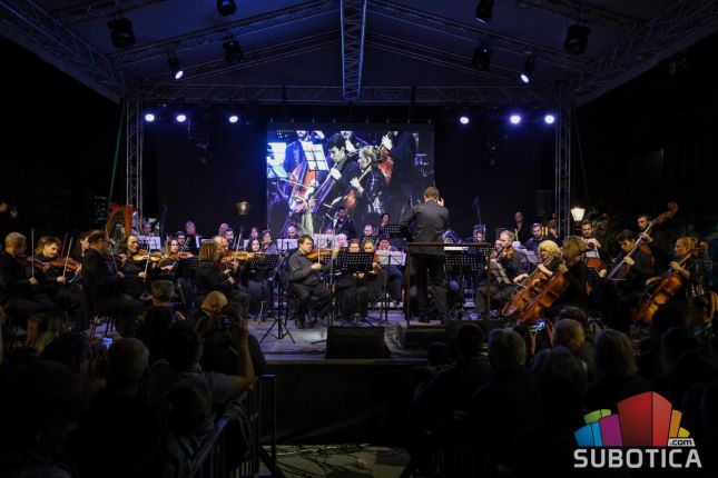 Stefan Milenković i Subotički simfonijski orkestar oduševili Subotičane