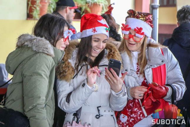 Deda Mrazevi trčali po 22. put