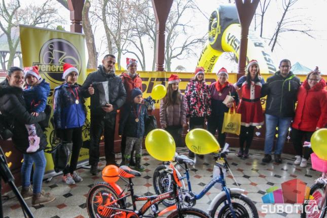 Deda Mrazevi trčali po 22. put