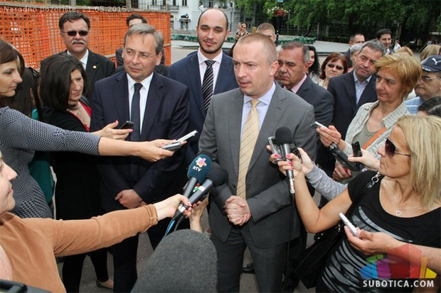 Pokrajina daje 145 miliona za Pozorište