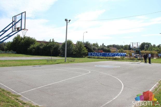 Pokrajinska vlada će pomoći izgradnju i renoviranje sportskih terena u Subotici