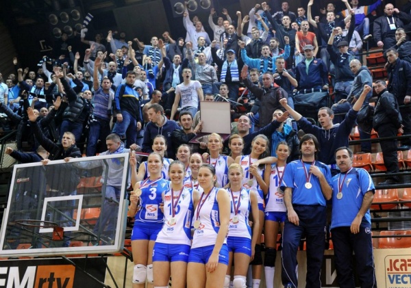 Pobeda odbojkaša i poraz odbojkašica u finalu Kupa Srbije