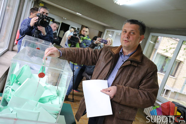 Uživo: Izborni dan u Subotici