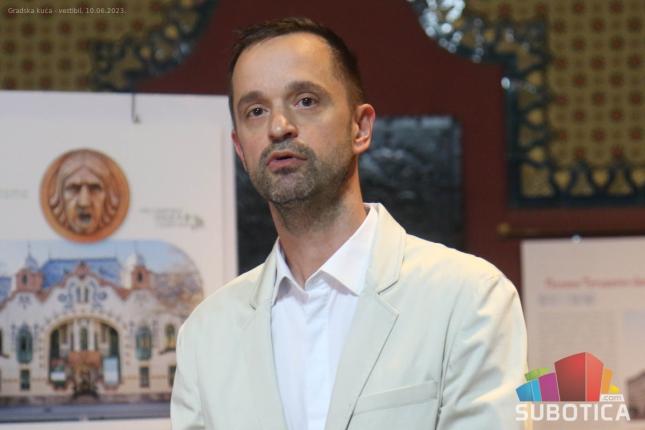 Izložba „(Ne)obično lice secesije“ u Vestibilu Gradske kuće