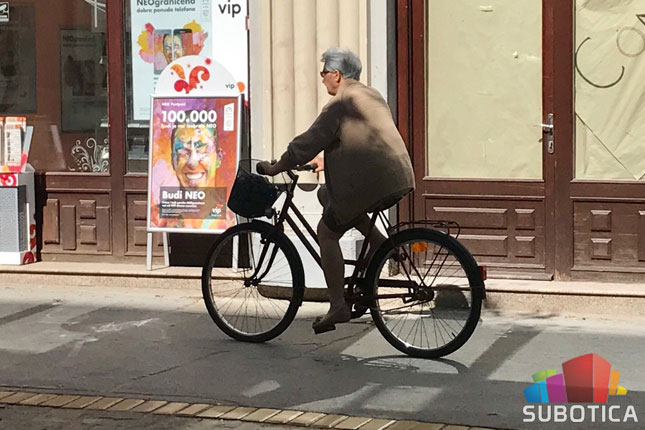 Počelo kažnjavanje za vožnju kroz pešačku zonu