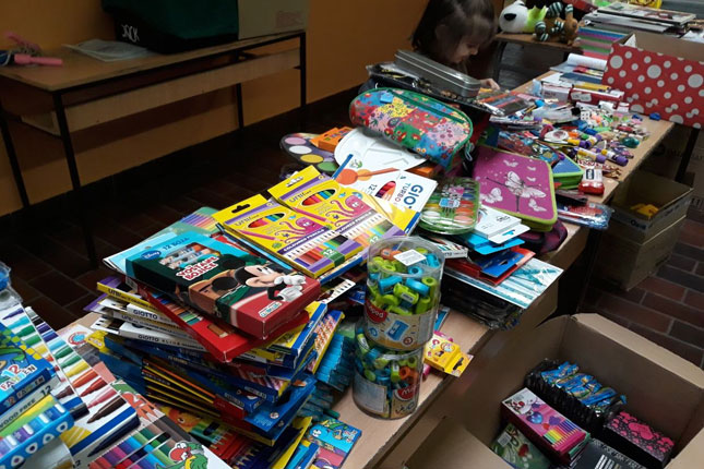 Subotički đaci pripremili 1.100 paketića za drugare sa Kosova
