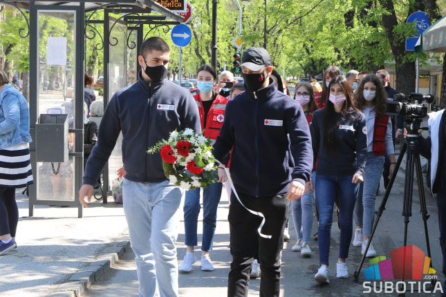 Crveni krst nezamenljiva podrška socijalno ugroženim Subotičanima