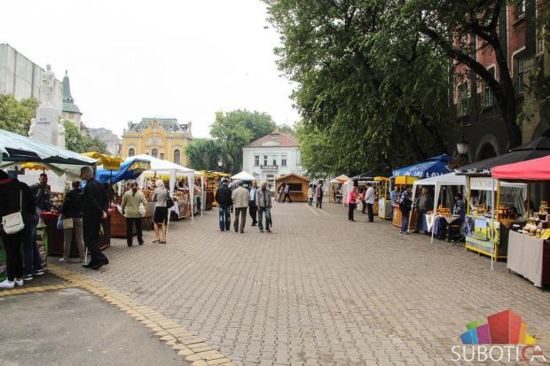 Počeli 19. Dani pčelarstva