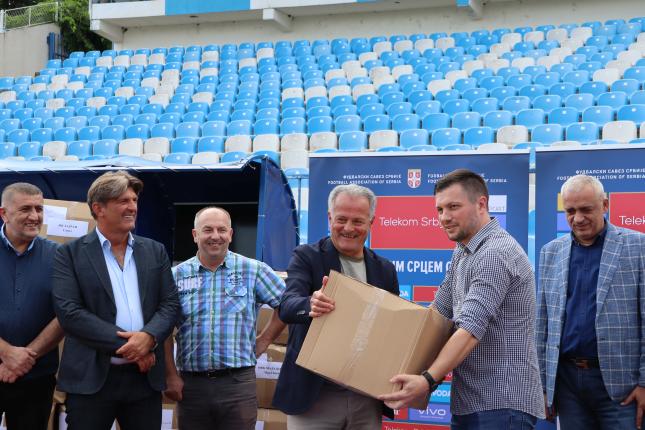 Nacionalni fudbalski savez donirao opremu klubovima sa teritorije Subotice i Sombora