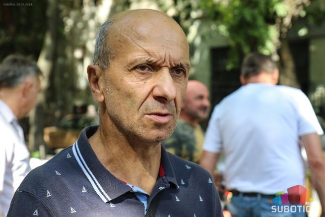 Prva Market pijaca starina i antikviteta