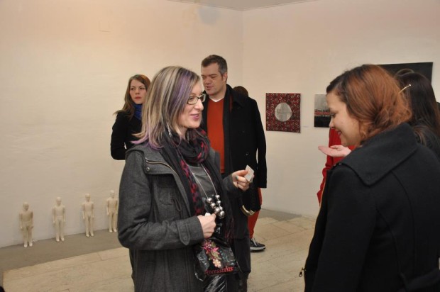 Izložba Maje Rakočević Cvijanov: "Kancelarijski radnici"