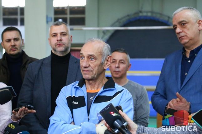 Gimnastička dvorana u Sokolskom domu dobila novu opremu