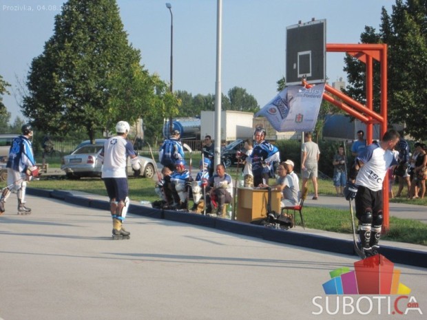 Održan prvi turnir u inline hokeju