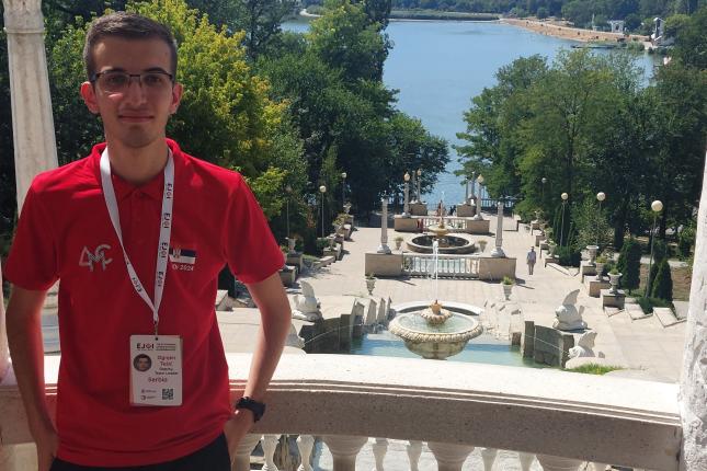 Mladi programeri zablistali na olimpijadi u Moldaviji, predvodio ih Subotičanin Ognjen Tešić