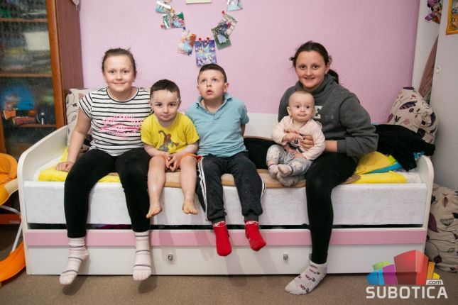 Porodica Lulić podiže petoro dece, tragedija koja ih je zadesila para srca