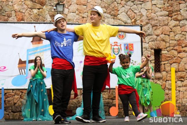 „Palićke notice“ brišu razlike