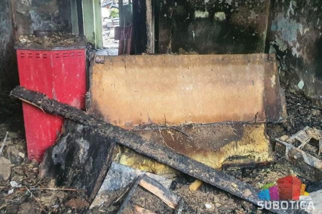 Baka i unuk ostali bez krova nad glavom