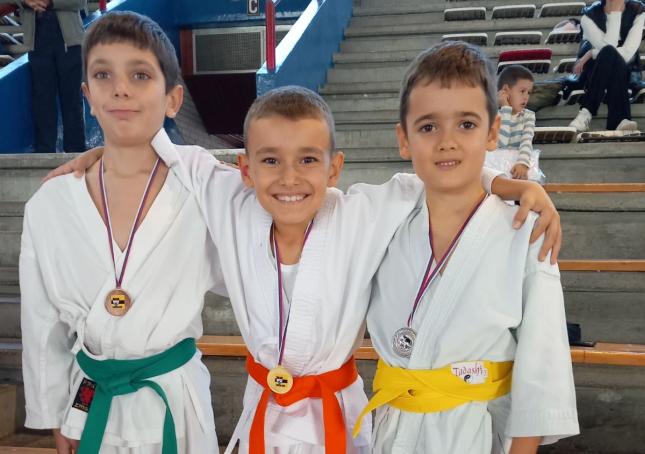 Karate: Mlade nade "Spartak Enpija" zablistale na dva prijateljska turnira, u toku pripreme za Otvoreni kup Srbije