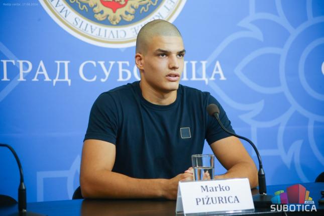 Boks: Sutra počinje 42. „Vojvođanska zlatna rukavica“, takmičenje se održava na Paliću