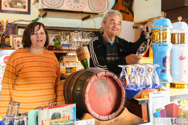 SUgrađani: Mira i Rade Kovačević - "Možeš da napraviš novu, ali ne možeš staru kafanu!"