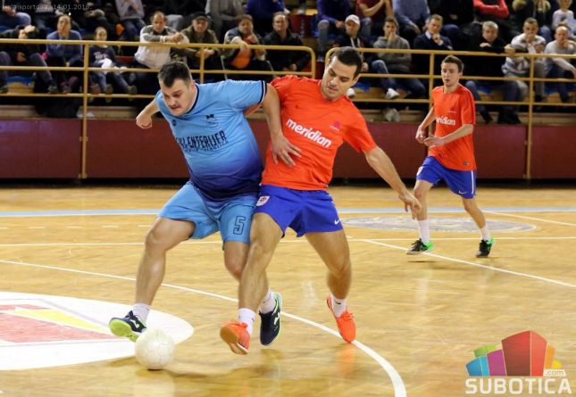 "Lampone" pobednik 45. Novogodišnjeg turnira u malom fudbalu